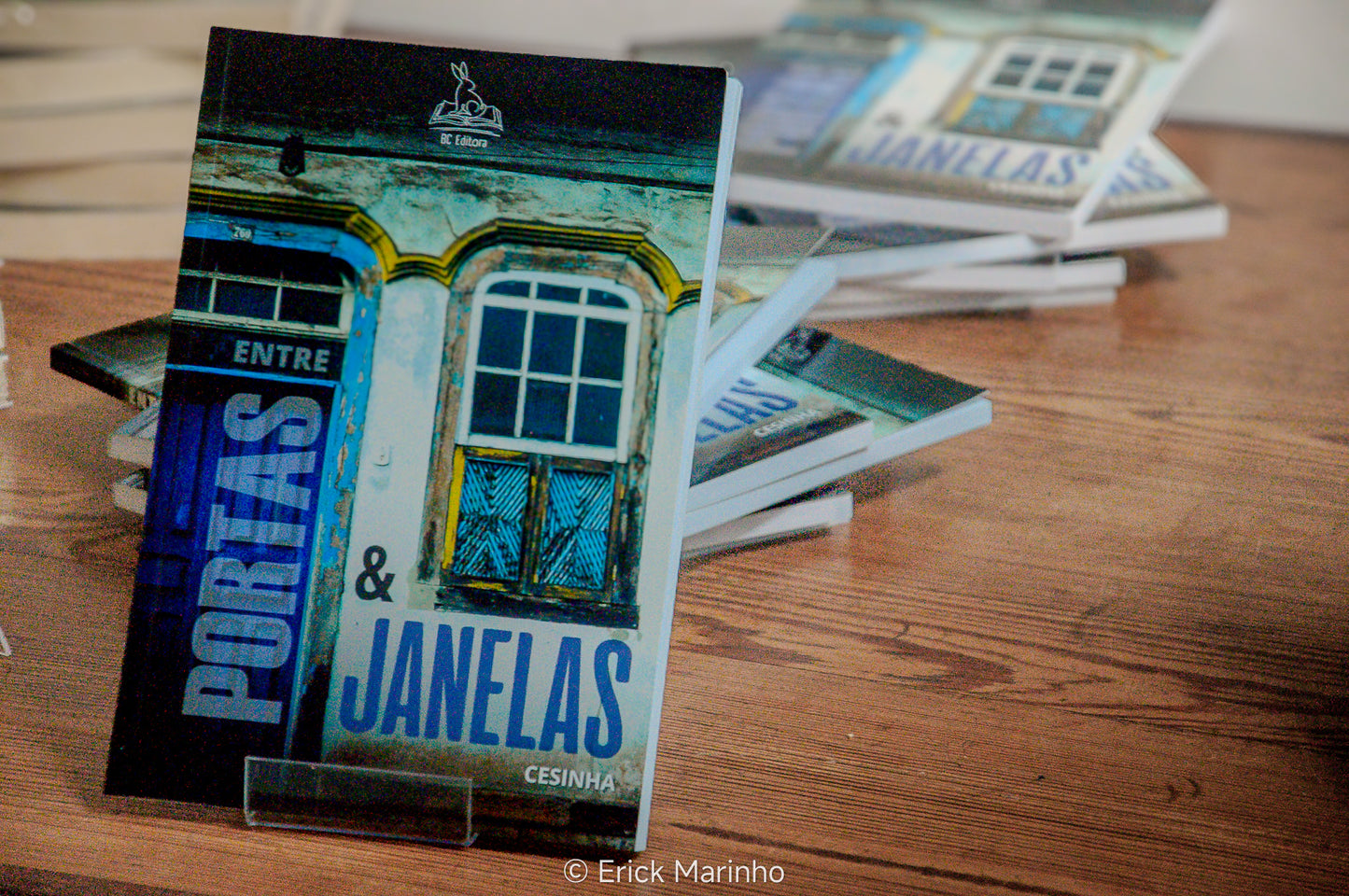 Entre Portas & Janelas